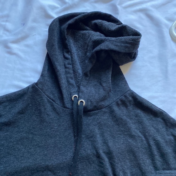 H&M ladies crop hoodie - Picture 5 of 6